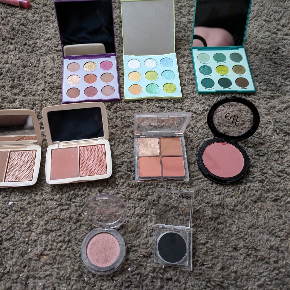 Make up - Picture 3 of 16